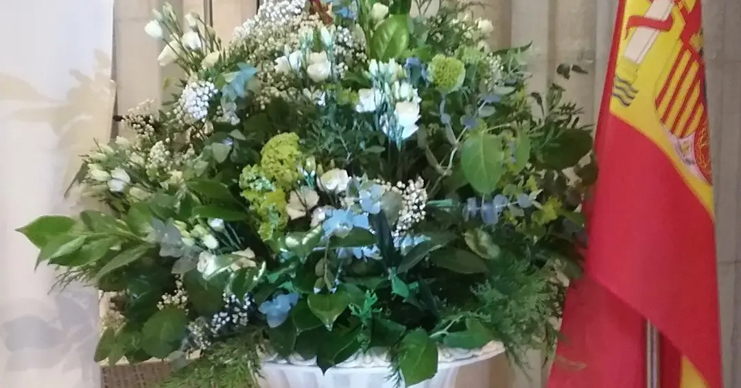 bandera capilla colegio nuestra senora del pilar