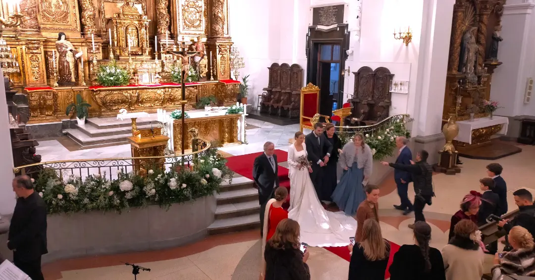 decoracion floral balaustradas parroquia santa teresa y santa isabel