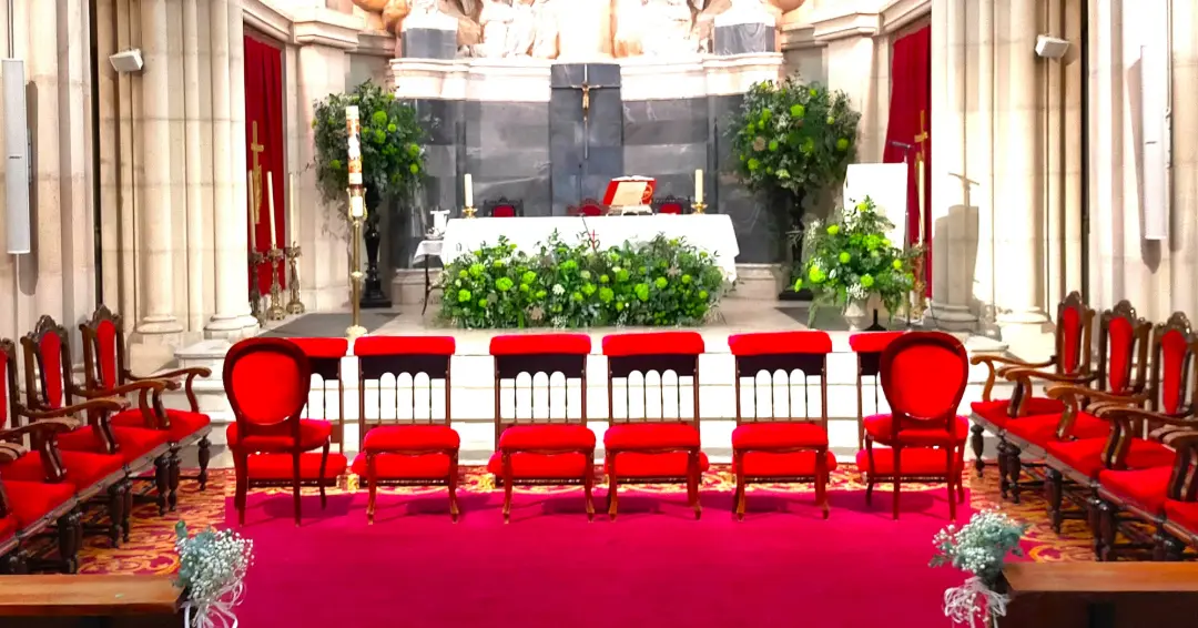 reclinatorios capilla colegio nuestra senora del pilar