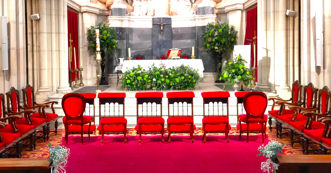 reclinatorios capilla colegio nuestra senora del pilar